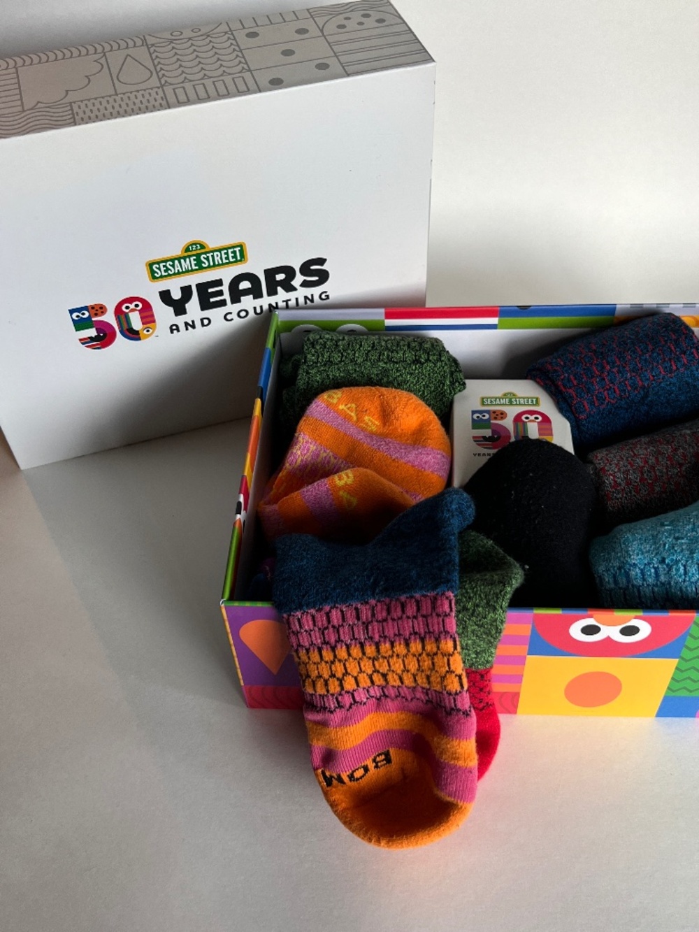 Bombas Official Sesame Street 50th Anniversary Commemorative Sock Set (M)